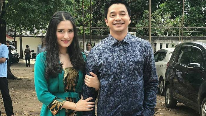 Tiba-tiba Gugat Cerai Adly Fairuz, Postingan Angbeen Rishi Soal Sosok Lelaki Lain di Hatinya Disorot