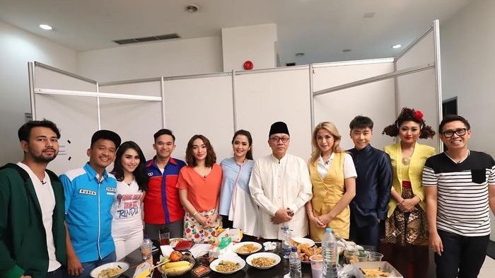 Tak Muncul di Foto, Raffi Ahmad Dikabarkan Dipecat dari Pesbukers, IG Bos ANTV Ini Diserbu Netizen