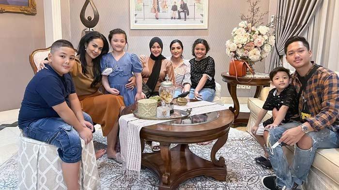 Sungkem ke Ibunda Krisdayanti, Ashanty Bocorkan Rencana Besar 2 Keluarga : Sampai Gak Inget Pulang
