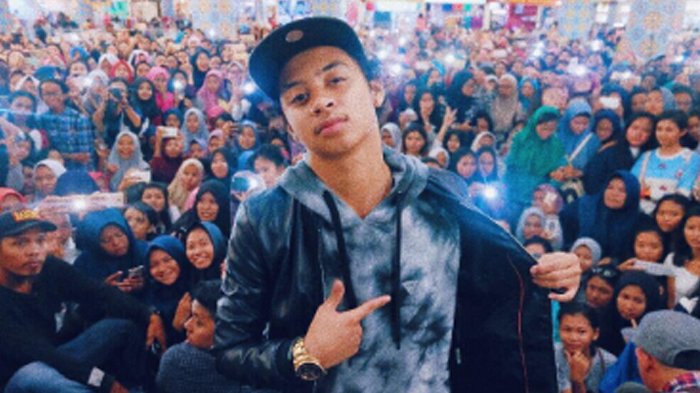 Iqbaal Ramadhan Absen di Konsernya, Bastian Steel: Gue Sudah Berusaha 'Culik' Juga