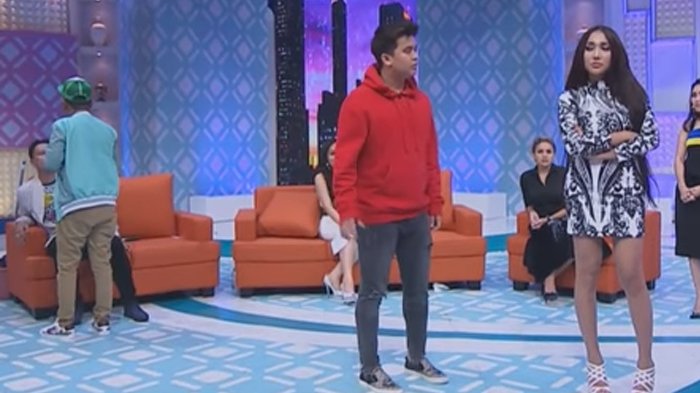 Billy Syahputra Memanggilnya Dengan Sebutan Ini, Lucinta Luna Kesal Sampai Angkat Rok