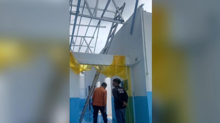 Baru Launching dan Akan Beroperasi Minggu Depan, Dapur SPPG di Tenjo Bogor Rusak pada Bagian Atap