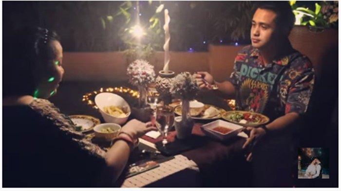 Ajun Perwira Beri Kejutan Romantis Ultah Nikah, Jennifer Jill Mual Dengar Ucapan Suami: Ingin Muntah