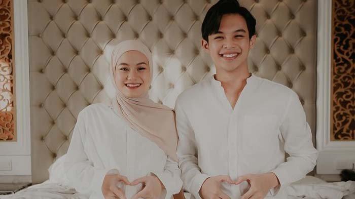 Berdiri di Depan Kabah, Dinda Hauw Umumkan Kehamilan Anak Kedua: Coming Soon