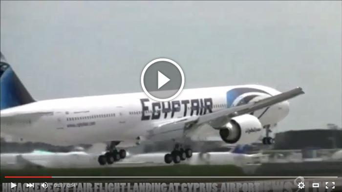 Video Detik-detik Pesawat Egypt Air yang Dibajak Mendarat di Bandara Siprus Beredar di Youtube