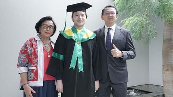 Penyesalan Ahok Gagal Masuk FKUI, Kini Nicholas Sean Lulus Sarjana Kedokteran, BTP : Selamat Wisuda