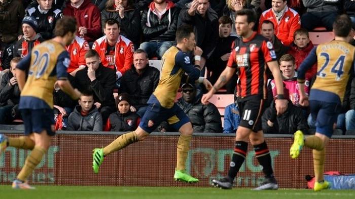 Mesut Oezil Antar Arsenal Kalahkan Bournemouth