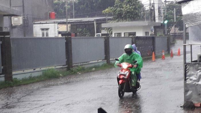 Prakiraan Cuaca Kota Bogor Esok Hari, BMKG Prediksi Hujan Petir Turun di Siang Hari
