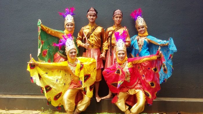 Mahasiswi IPB Bawakan Tarian untuk Para Jomblo di IPB Art Contest 2017