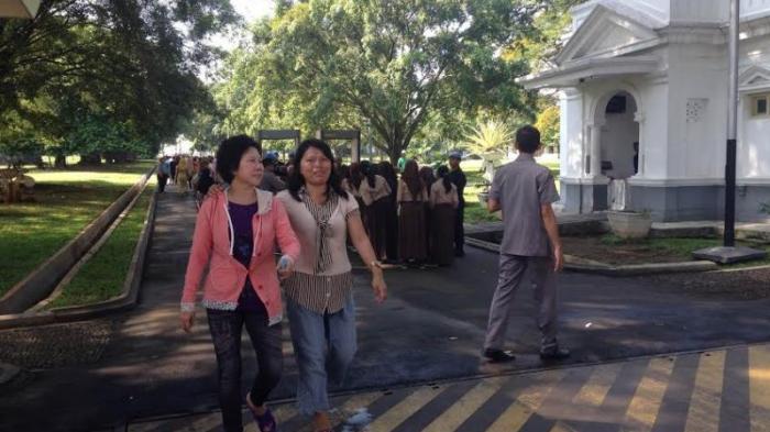 Gara-gara Ini, Dua Wanita Disuruh Pulang Paspampres Istana Bogor