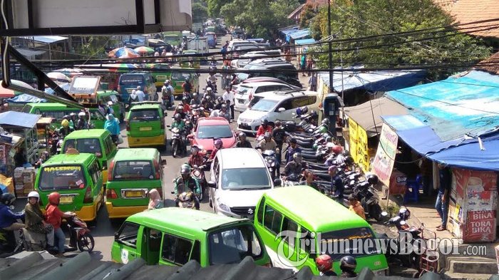 Lalu Lintas di Jalan Dewi Sartika Semrawut Karena Angkot, Pengamat Transportasi Singgung Soal PDJT