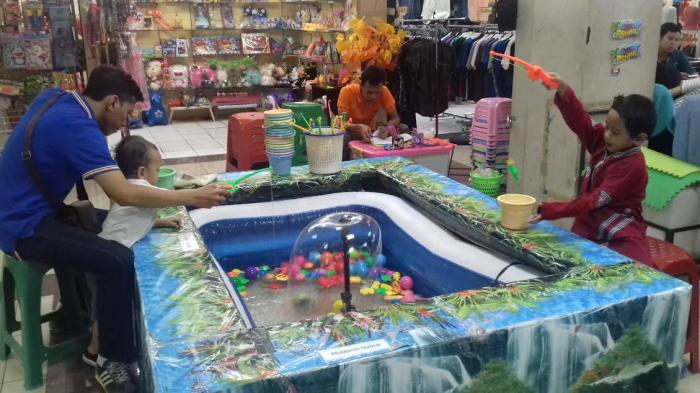 Sambil Berbelanjan, Ayo Ajak Anak Mancing di Mall BTM
