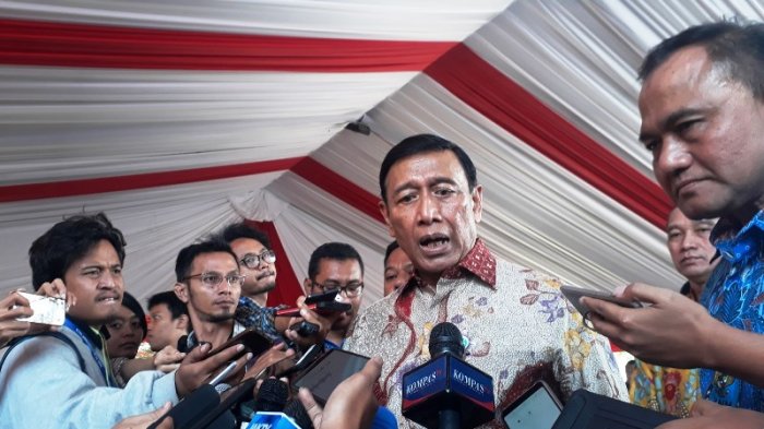 Wiranto Minta Pelaku Pengerusakan Mapolsek Ciracas Ditindak