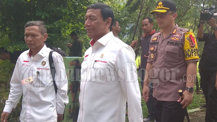 Wiranto Langsung Pulang dari Singapura Setelah Dapat Kabar Cucunya Meninggal Dunia