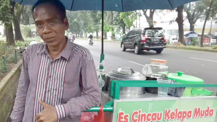 Kabar Mr Nanang, Tukang Cincau yang Jago Bahasa Jerman, Kini Sering Diminta untuk Ini