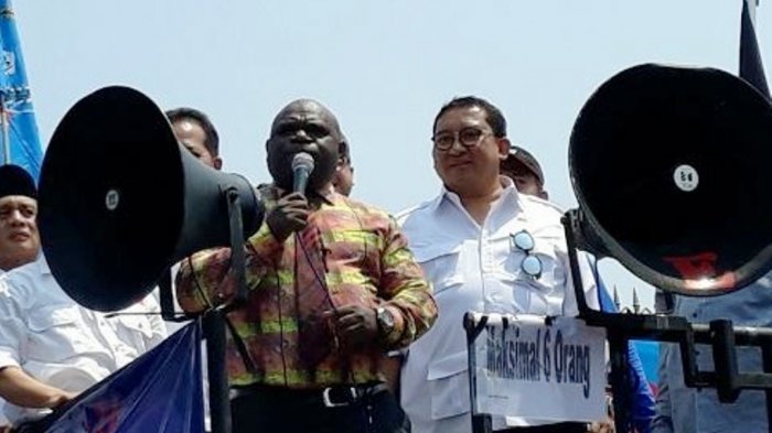 Sederet Tokoh yang Menyuarakan Ganti Presiden Di Hari Buruh, Nomor 4 Sampai Robek Topeng