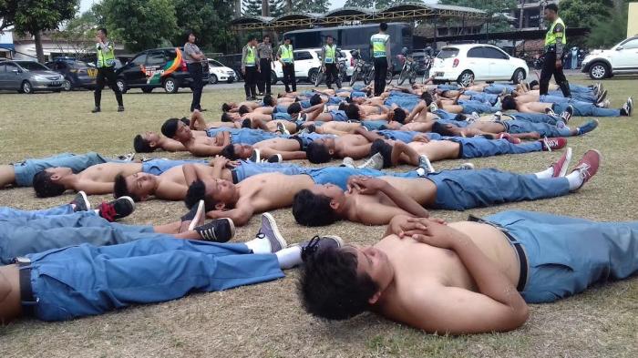 Ditangkap Polisi, Pelajar SMK Bogor Kompak Ngaku Mau Belajar Bersama