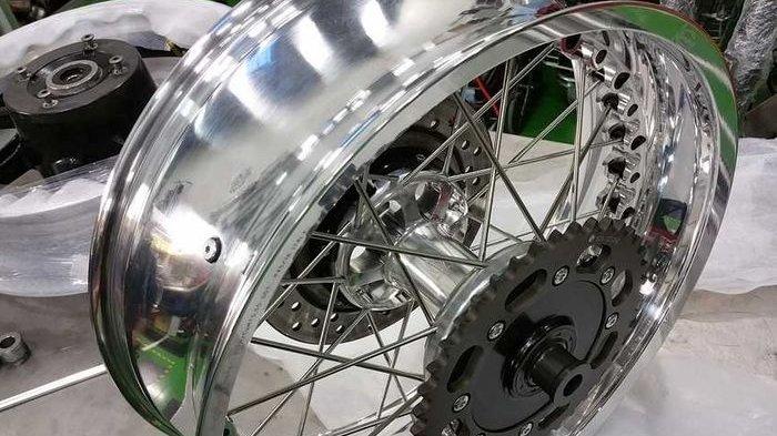 Mau Pakai Pelek Lebar di Motor?, Begini Trik Memilih Pelek yang Cocok
