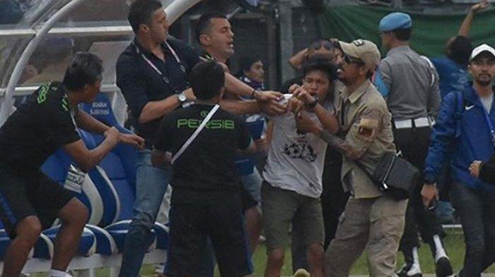 Radovic Didesak Mundur Karena Persib Keluar dari Piala Presiden, Pentolan Bobotoh Anggap Wajar