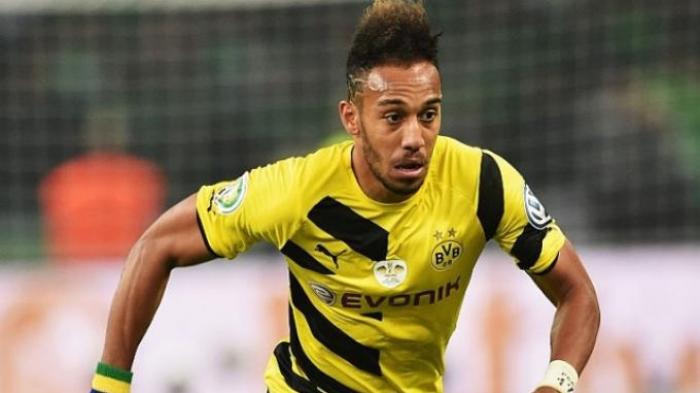 Barcelona Ingin Datangkan striker Borussia Dortmund Ini