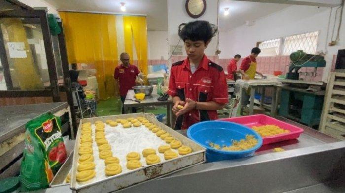 Menilik Eksistensi Roti Kanung Asal Kota Bogor Saat Bulan Ramadan, Penjualan Bisa Tembus 1.000 Roti