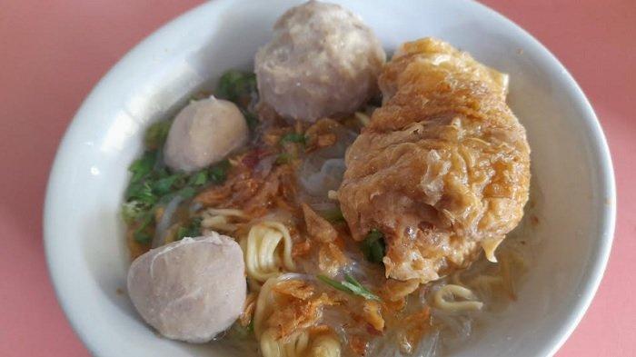 Cicipi Uniknya Bakso Gulung Bragi di Bogor, Gurihnya Perpaduan Bakso dan Kulit Tahu