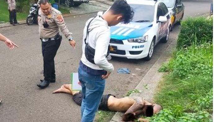 Bikin Gaduh Sekomplek, Pria Sok Jago di Bogor Tak Berkutik saat Diciduk, Polisi Temukan Barang Bukti