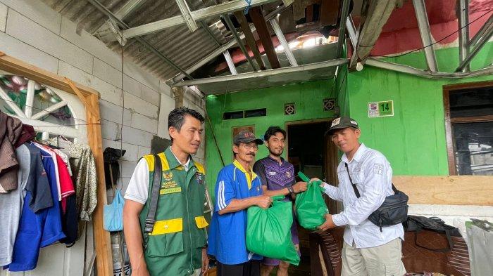 Peduli Korban Longsor di Empang Bogor, Baznas Bantu Dirikan Dapur Air dan Berikan Sembako