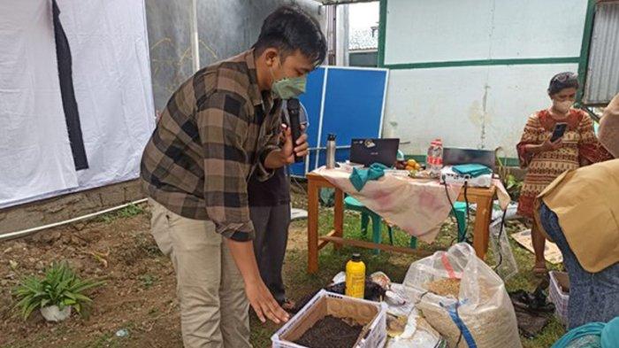 IPB University Bagikan Cara Mudah Mengolah Sampah Rumah Tangga, Membuat Kompos Pakai Teknik Takakura
