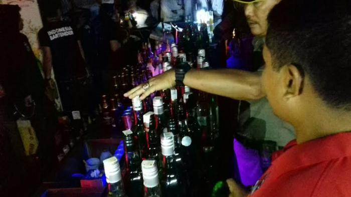 Disidak Wali Kota Bogor, Pemandu Lagu Bergegas Ganti Baju