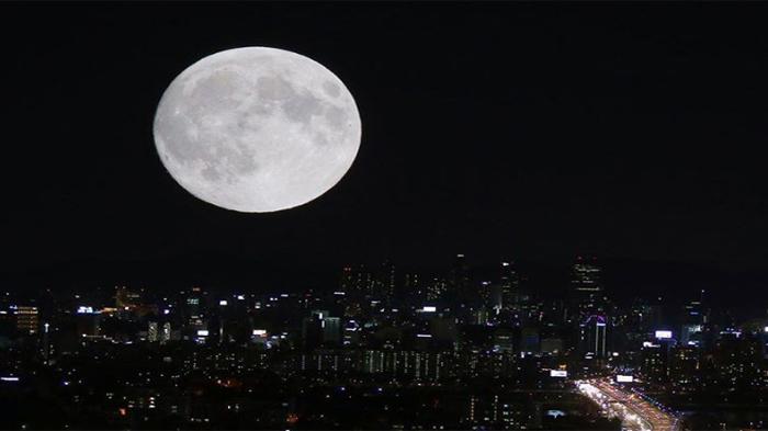 Hari Ini Akan Terjadi New Supermoon, Apakah Bisa Dilihat dengan Mata Telanjang Seperti Supermoon?