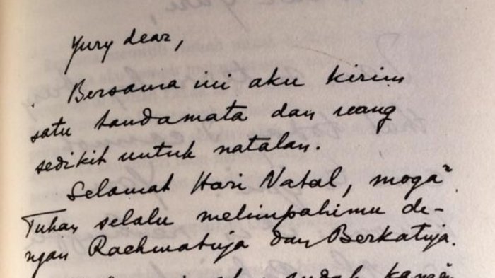 Surat Soekarno Ucapkan Selamat Hari Natal untuk Istri, Kalimatnya Bikin Warganet Luluh