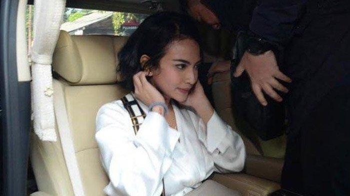 Suasana Haru Bebasnya Vanessa Angel Mendadak Jadi Gaduh
