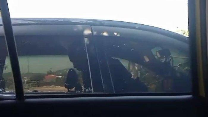 Kagetnya Sopir Bangun Tidur Lihat Aksi Tak Senonoh di Mobil, Pelaku Panik Direkam, Sosoknya Terkuak