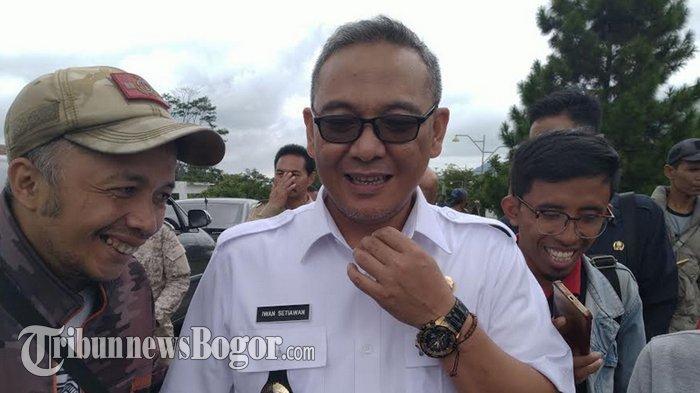 Ingin Buat Jalur Alternatif di Puncak, Pemkab Bogor Terkendala Lebar Jalan yang Sempit