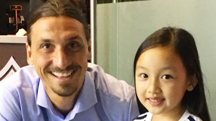 Gadis Kecil Berdarah Indonesia Ini Nyanyi di Liga AS, Zlatan Ibrahimovic Berikan Pujian