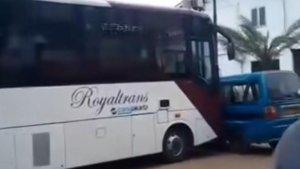 Beredar-video-aksi-protes-sopir-angkot-yang-dinarasikan-tolak-uji-coba-Bus-Way.jpg