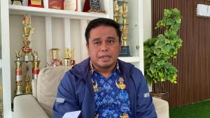 Budiyanto-Kepala-Desa-Sukawangi-Kecamatan-Sukamakmur-Kabupaten-Bogor-beri-penjelasan.jpg