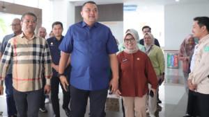 Bupati-Bogor-Rudy-Susmanto-meninjau-Klinik-Utama-Parung.jpg