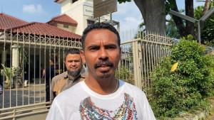 Fransisco-De-Tango-kuasa-hukum-pekerja-NTT-yang-diduga-disekap-di-panti-jompo-yang-berada.jpg