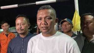 Jenal-Mutaqin-saat-dijumpai-usai-bertakziah-ke-rumah-korban.jpg