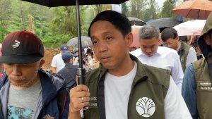 Menteri-Kehutanan-Raja-Juli-Antoni-minta-area-penemuan-tanaman-ganja-di.jpg