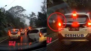 Mobil-Dishub-pelat-Jakarta-terekam-kamera-buang-sampah-sembarangan-di-Jalur-Puncak-Bogor.jpg