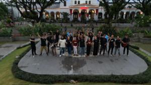 Musisi-Jalanan-Kota-Bogor-Buat-Karya-Untuk-Satu-Tahun-Prabowo-Subianto.jpg