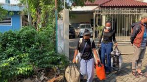 Pekerja-panti-jompo-asal-NTT-yang-berada-di-wilayah-Kelurahan-Bantarjati-Kecamatan-Bogor-Utara.jpg