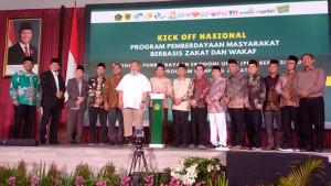 Peluncuran-program-Pemberdayaan-Ekonomi-Umat-PEU-Berbasis-KUA-dan-Kampung-Zaka.jpg