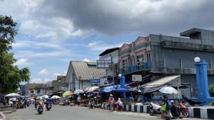 Penampakan-Jembatan-MA-Salmun-Kota-Bogor-yang-kembali-dipenuhi.jpg