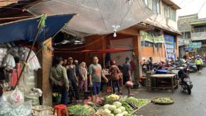 Penampakan-PKL-di-Pasar-Bogor-yang-masih-berjualan.jpg