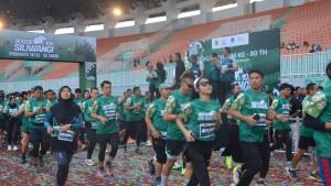 Peserta-mengikuti-event-Bogor-10K-Siliwangi-di-Stadion-Pakansari-Kecamatan-Cibinong.jpg