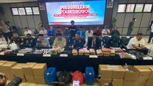 Polres-Bogor-ungkap-144-kasus-peredaran-narkoba-dan-sediaan-farmasi-selama-tiga-bul.jpg
